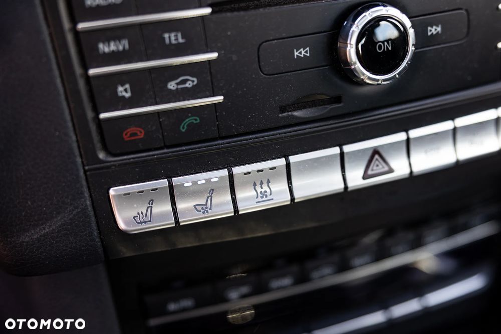 Mercedes-Benz Klasa E 350 BlueTEC 4-Matic Elegance - 11