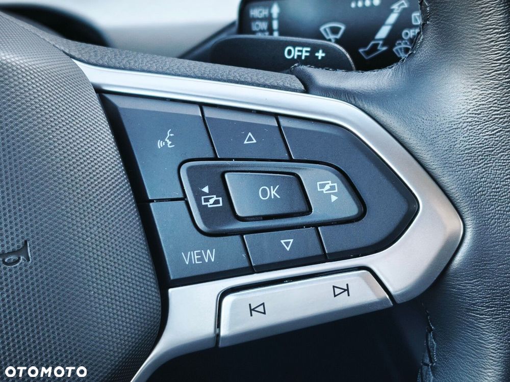 Volkswagen Golf Variant 2.0 TDI Life - 24