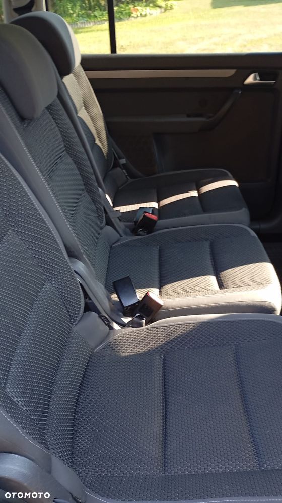 Volkswagen Touran 2.0 TDI Goal - 8