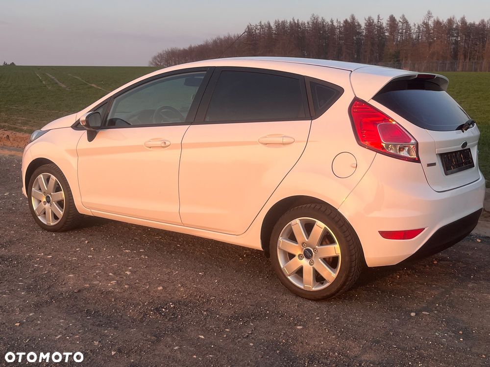 Ford Fiesta - 7