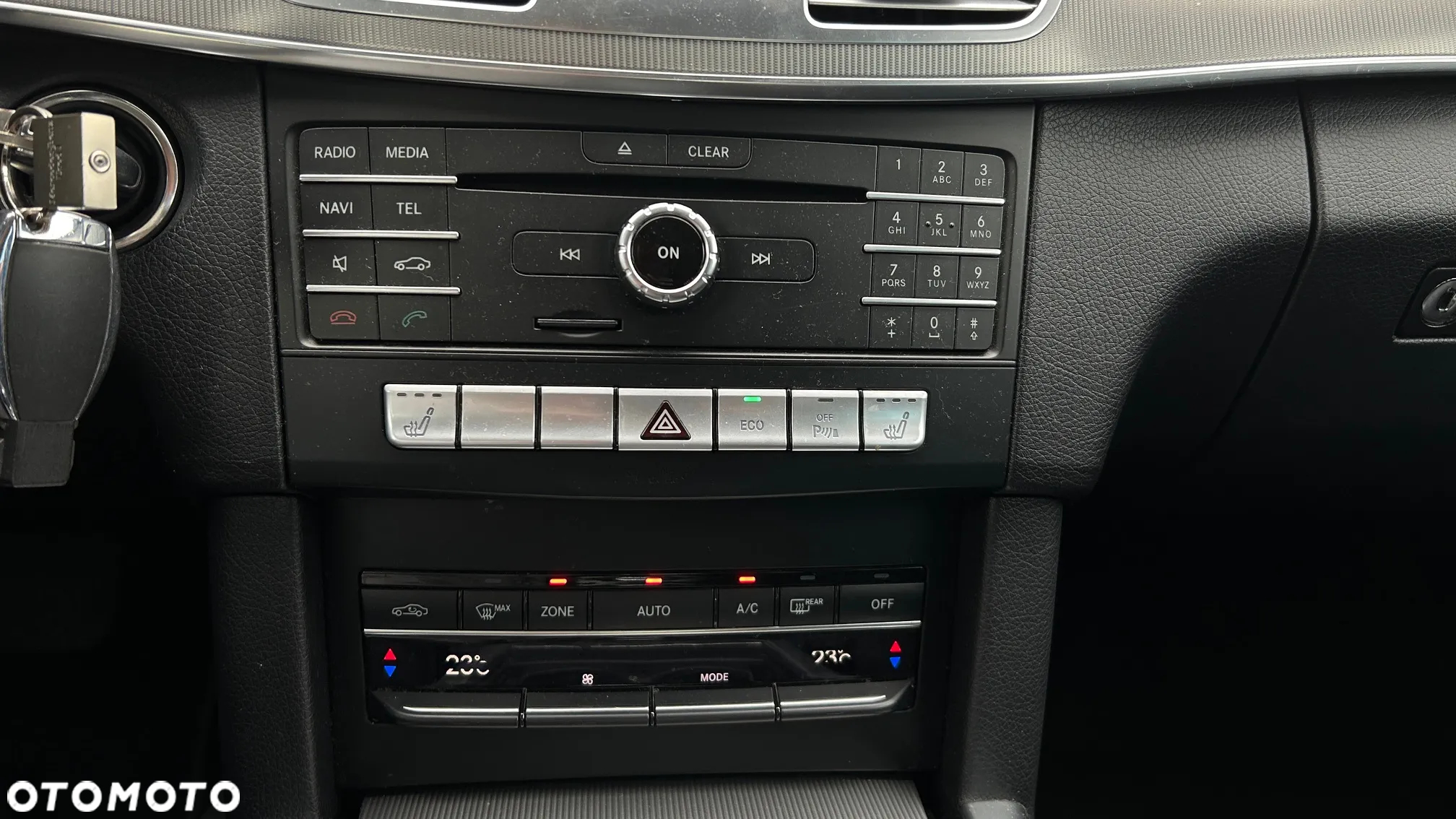 Mercedes-Benz Klasa E 220 BlueTEC 4-Matic Elegance - 19