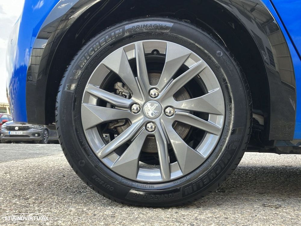 Peugeot e-208 50 kWh Allure Pack - 27