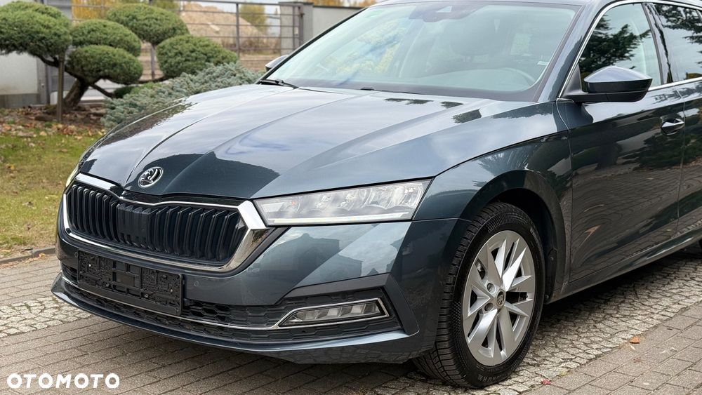 Skoda Octavia 2.0 TDI 4x4 DSG Ambition - 5