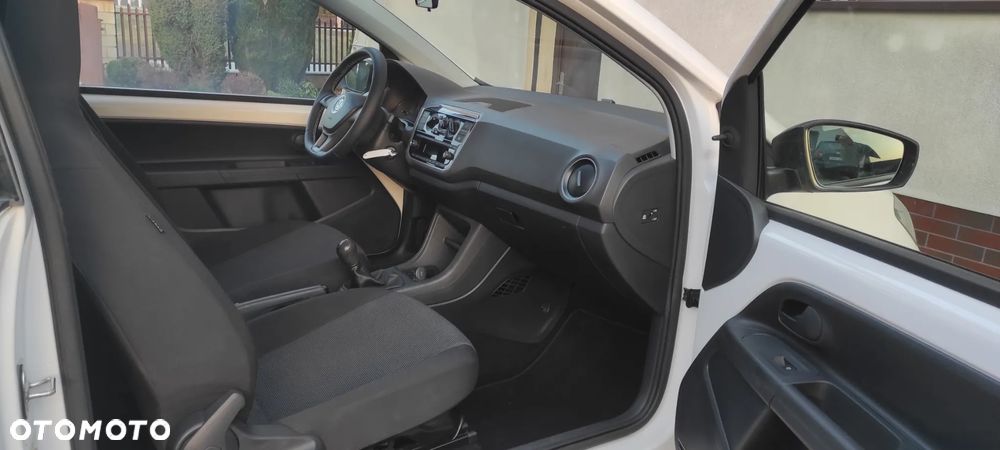 Volkswagen up! beats - 10