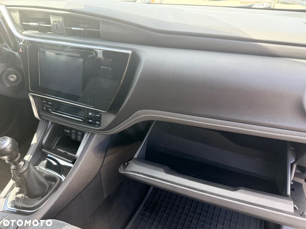 Toyota Auris 1.2 Turbo Comfort - 18