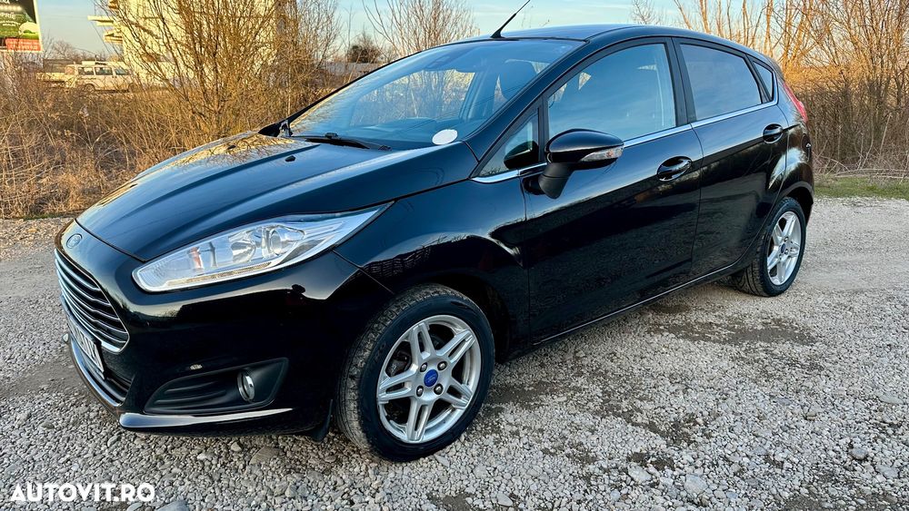Ford Fiesta 1.0 EcoBoost Powershift Titanium - 1
