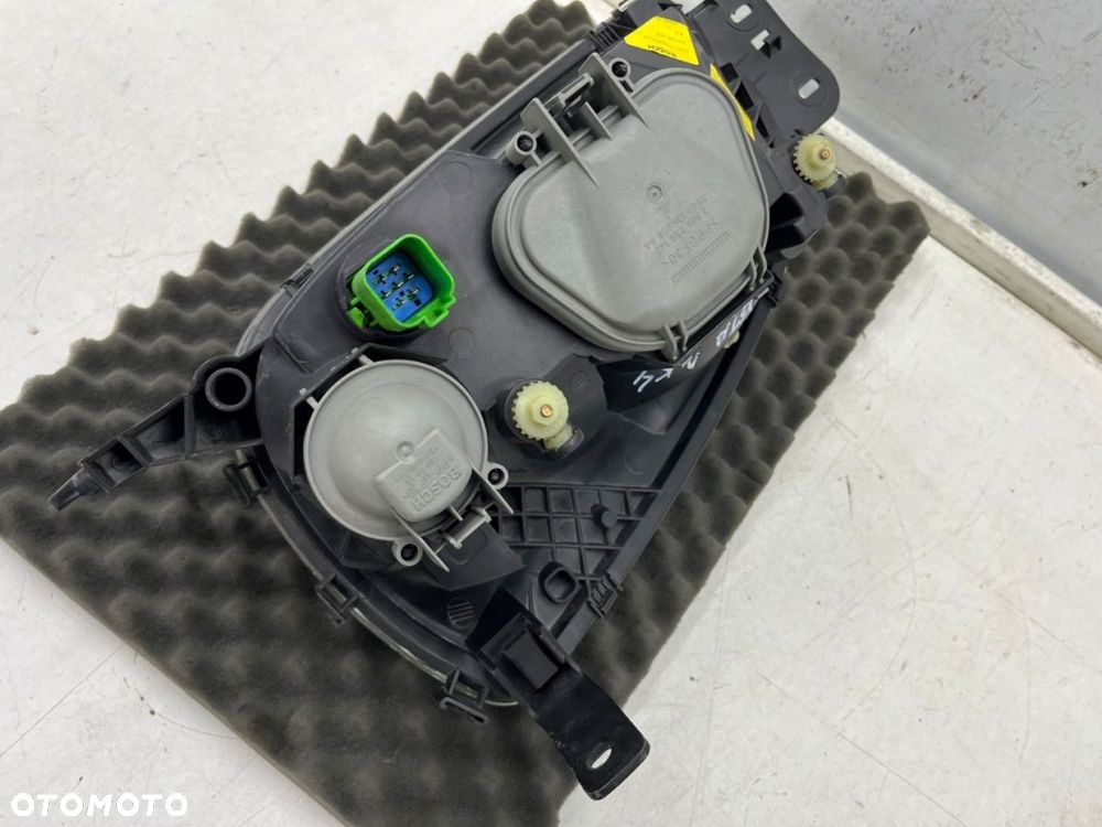 Lampa reflektor Ford Fiesta IV MK4 LIFT 99-02r. prawa przednia Europa oryginal Bosch - 12