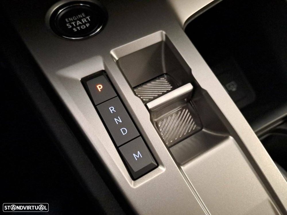 Peugeot 308 1.2 Hybrid Style e-DCS6 - 19