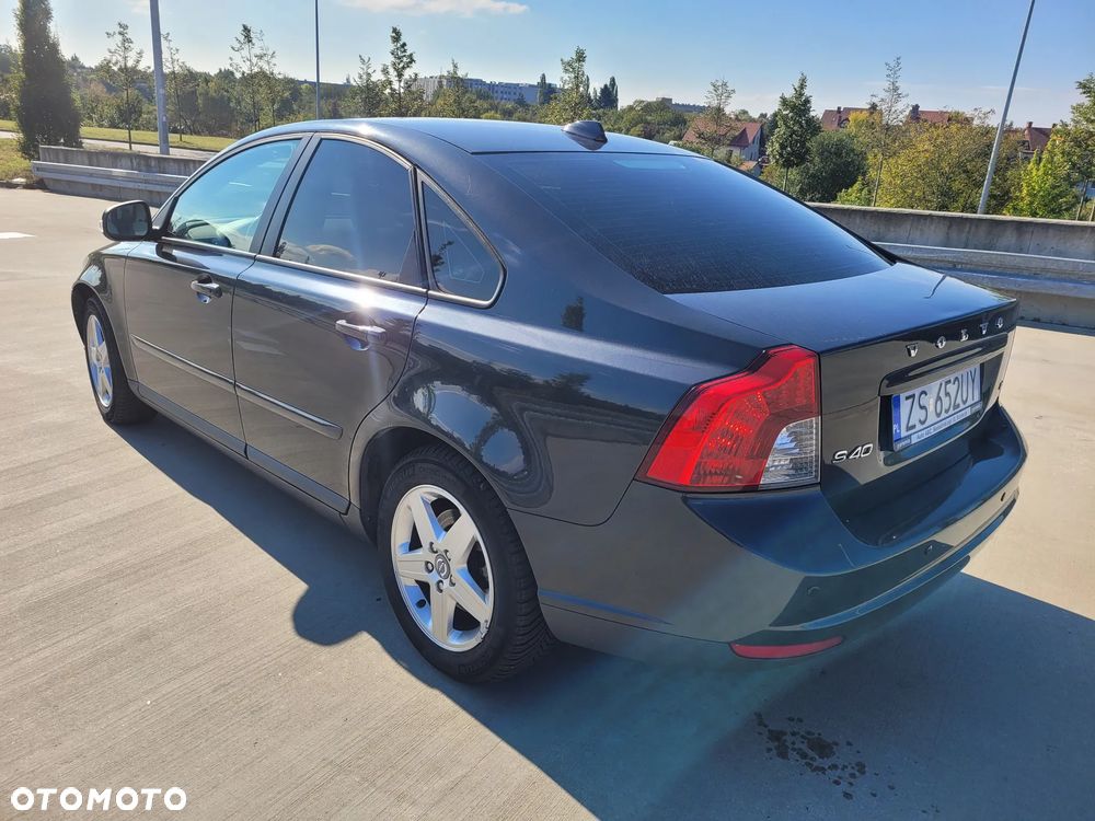 Volvo S40 2.0 Kinetic - 4