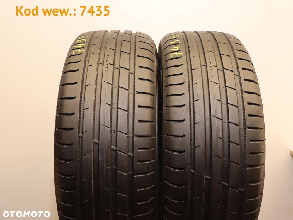 Nokian Powerproof - 215/55 R17 - 2