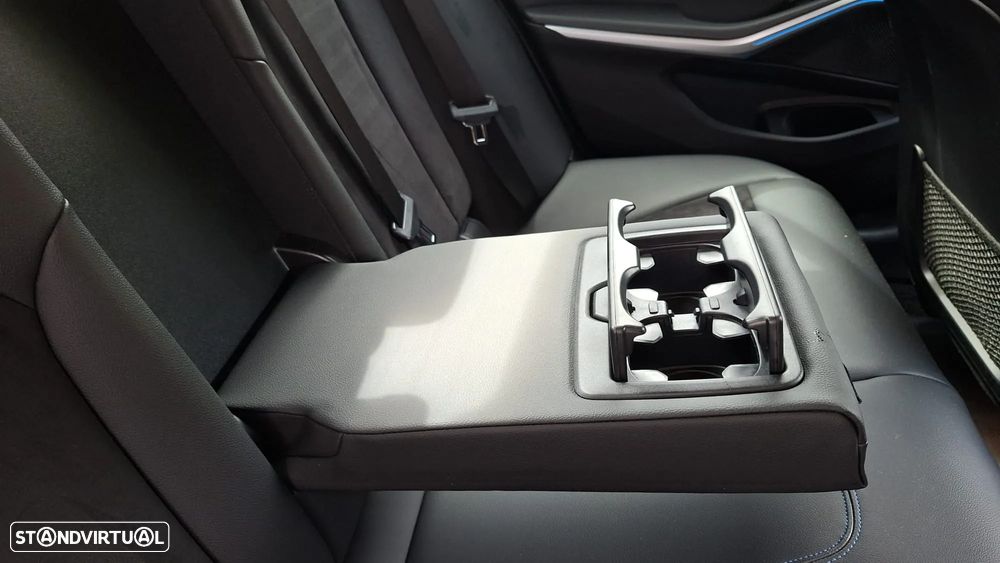 BMW 330 e Pack M Auto - 34