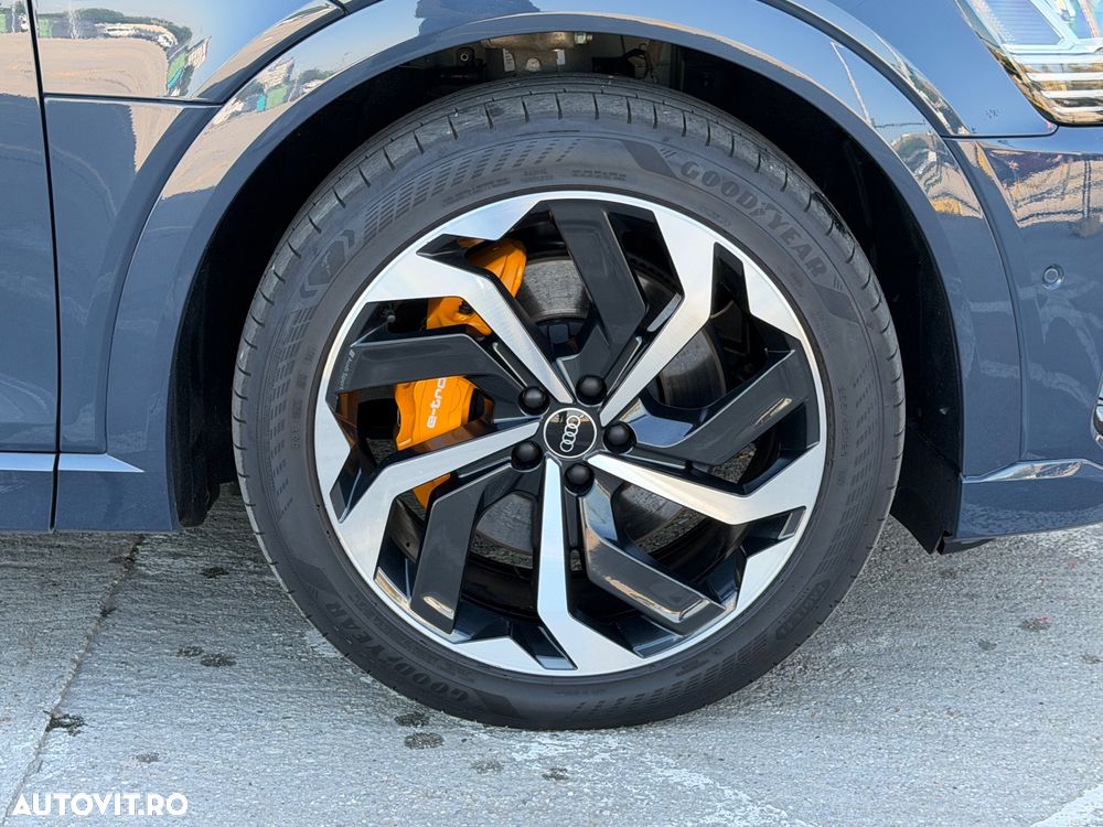 Audi e-tron Sportback 55 quattro S line - 24