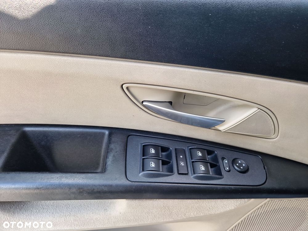 Fiat Linea 1.3 MJ 16V Active - 10