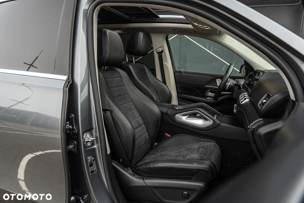 Mercedes-Benz GLE - 11