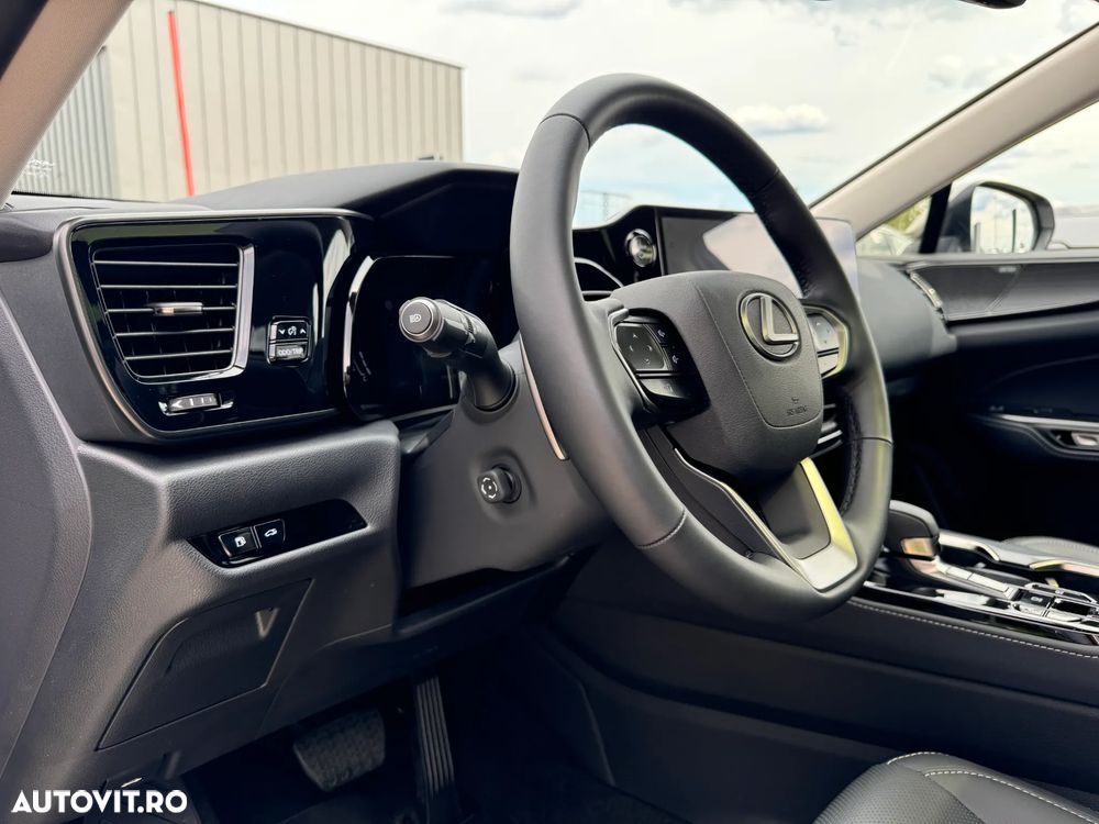 Lexus Seria NX 350h AWD CVT HEV Luxury - 13