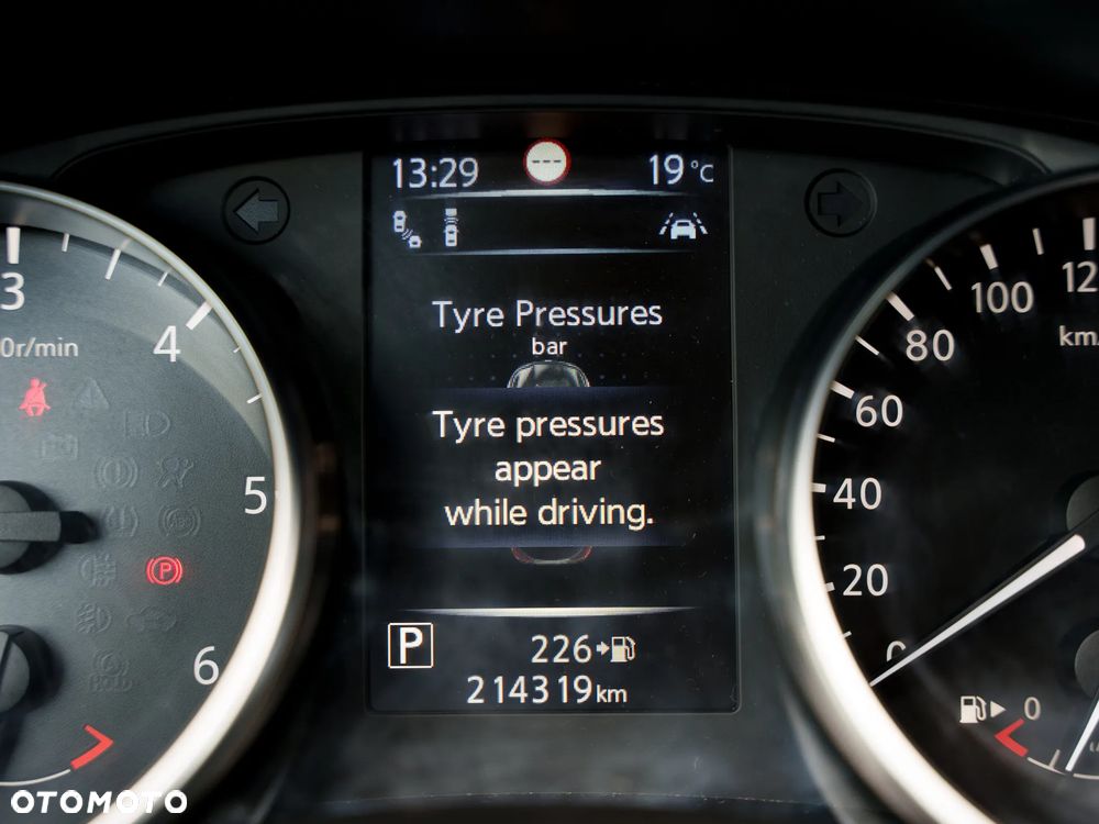 Nissan Qashqai 1.6 DCi Tekna+ Xtronic - 28
