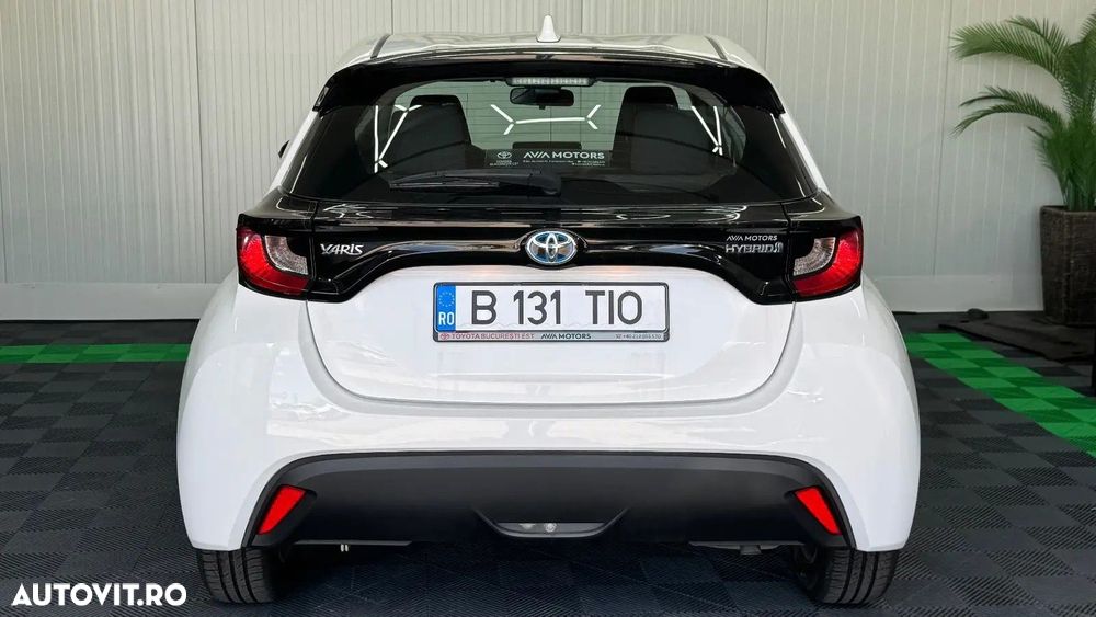 Toyota Yaris 1.5 VVT-i HSD Active - 6