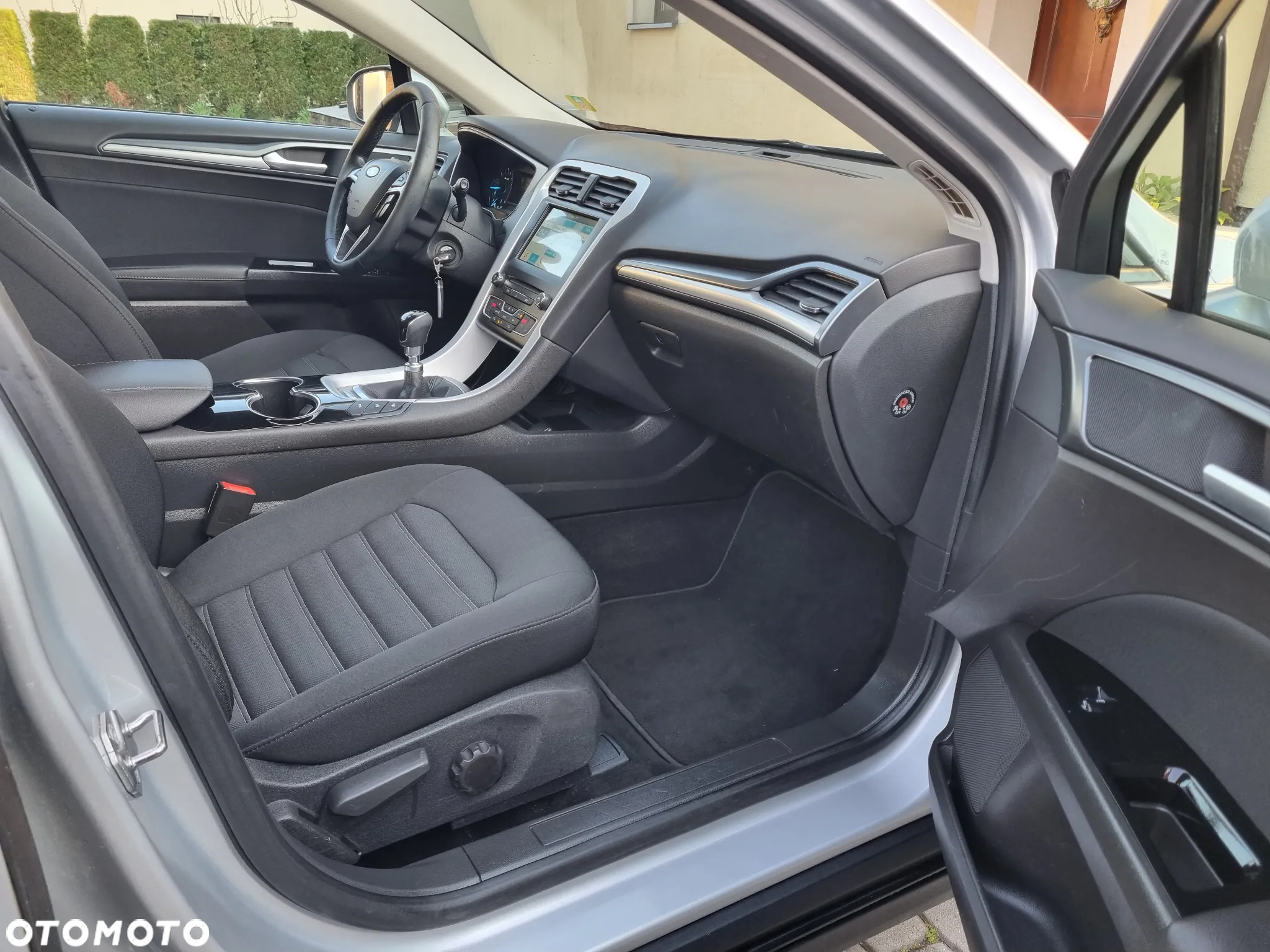 Ford Mondeo 2.0 TDCi ECOnetic Gold X (Trend) - 25