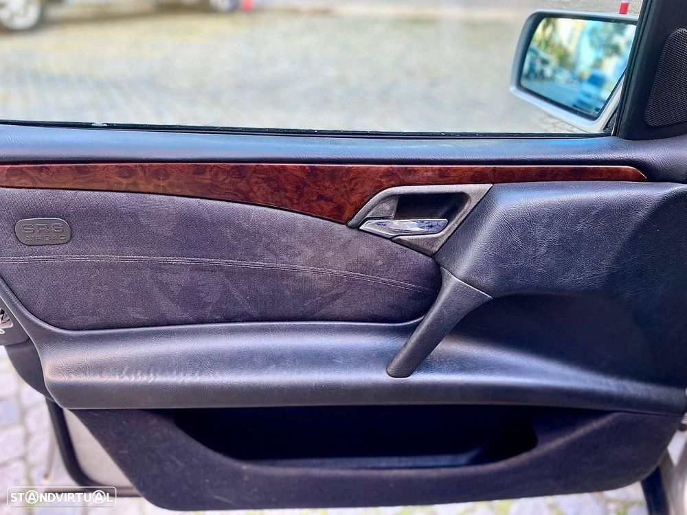 Mercedes-Benz E 220 CDI Elegance - 15