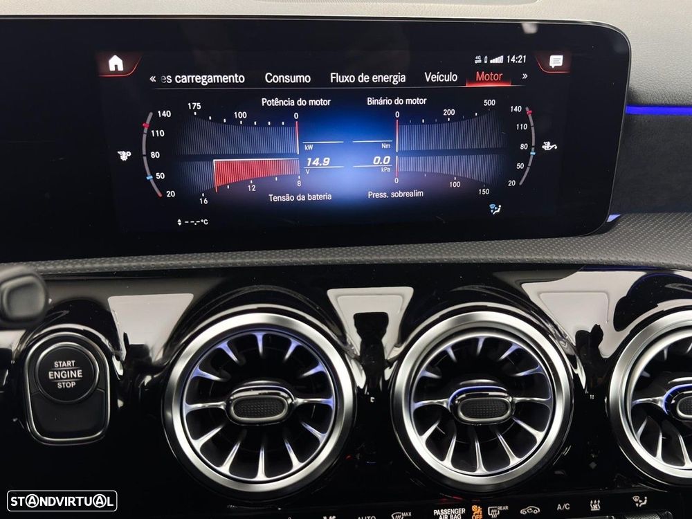 Mercedes-Benz A 250 e AMG Line - 17