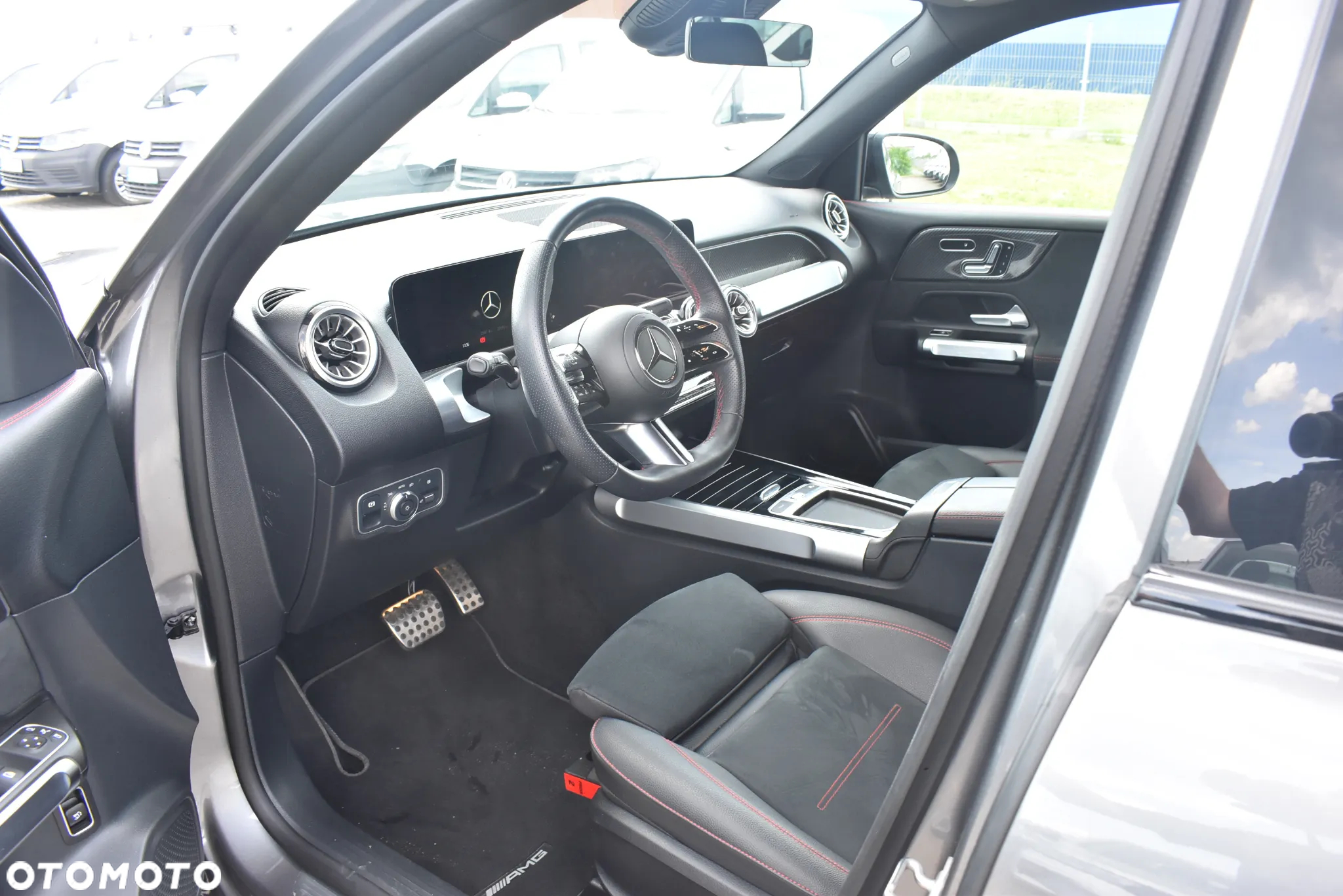 Mercedes-Benz GLB 200 d 4-Matic 8G-DCT - 9
