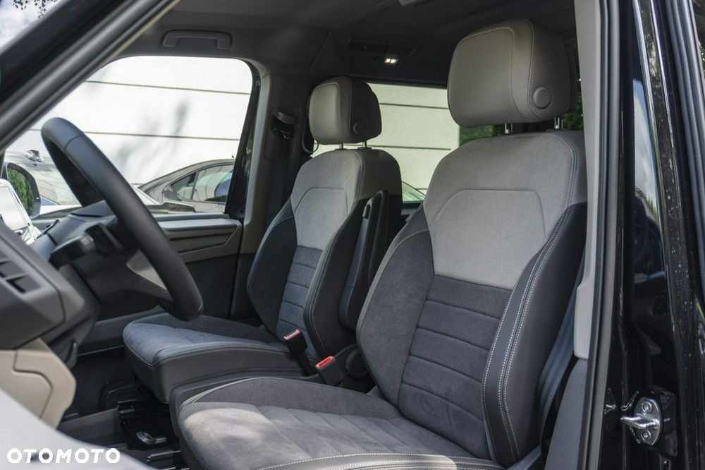 Volkswagen Multivan - 15