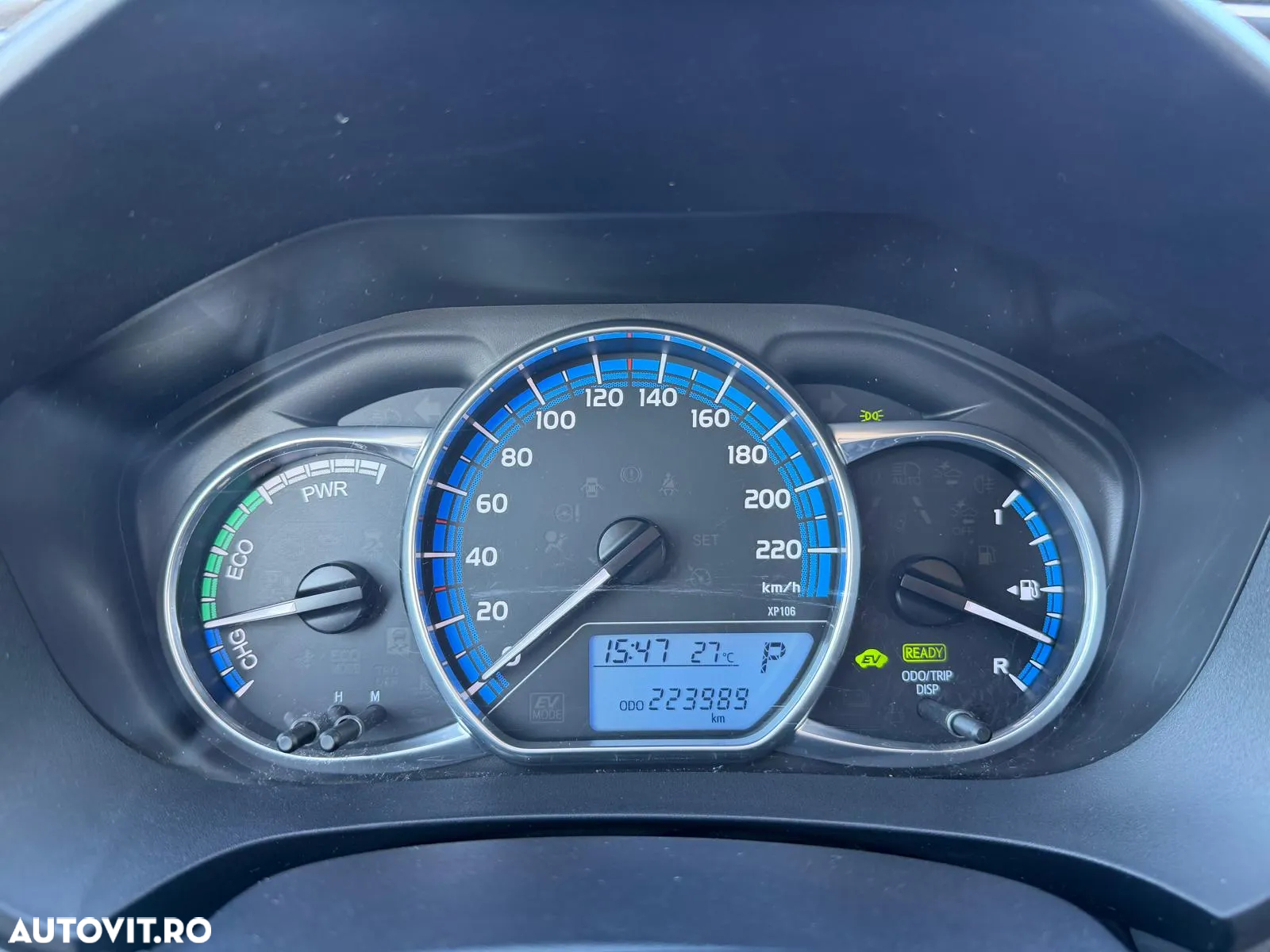 Toyota Yaris 1.5 VVT-i HSD Sol - 18