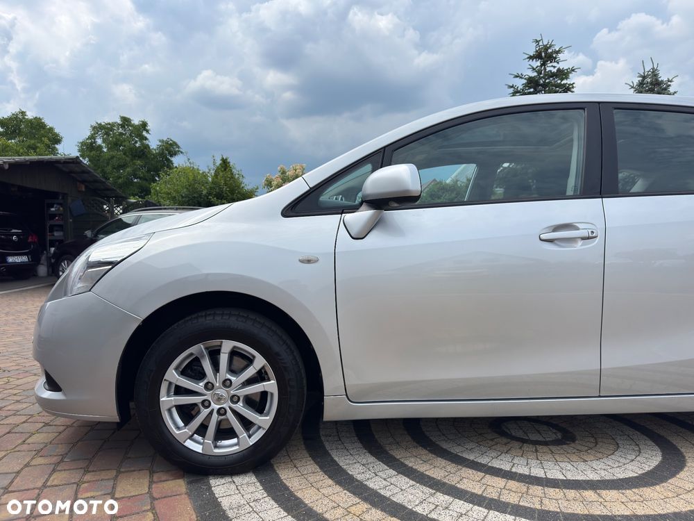 Toyota Verso - 12