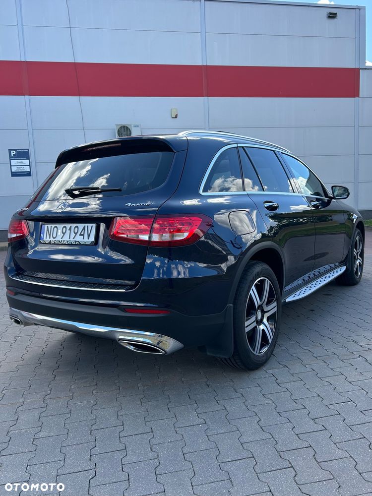 Mercedes-Benz GLC 300 4-Matic - 3