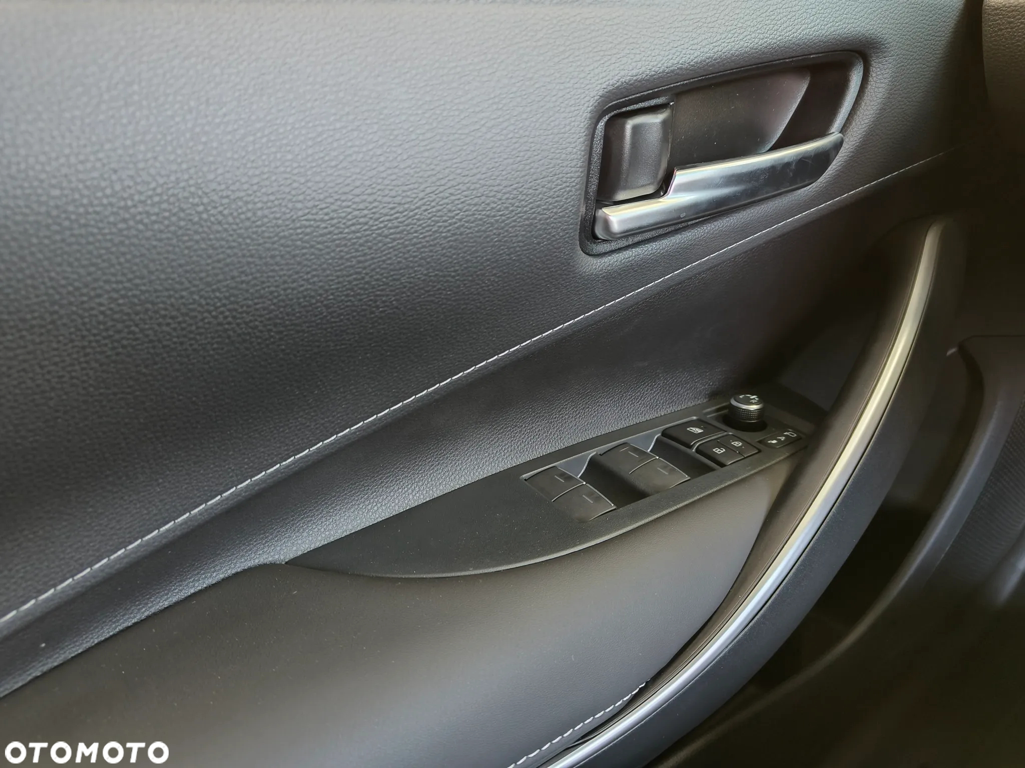 Suzuki Swace 1.8 Hybrid Elegance CVT - 14