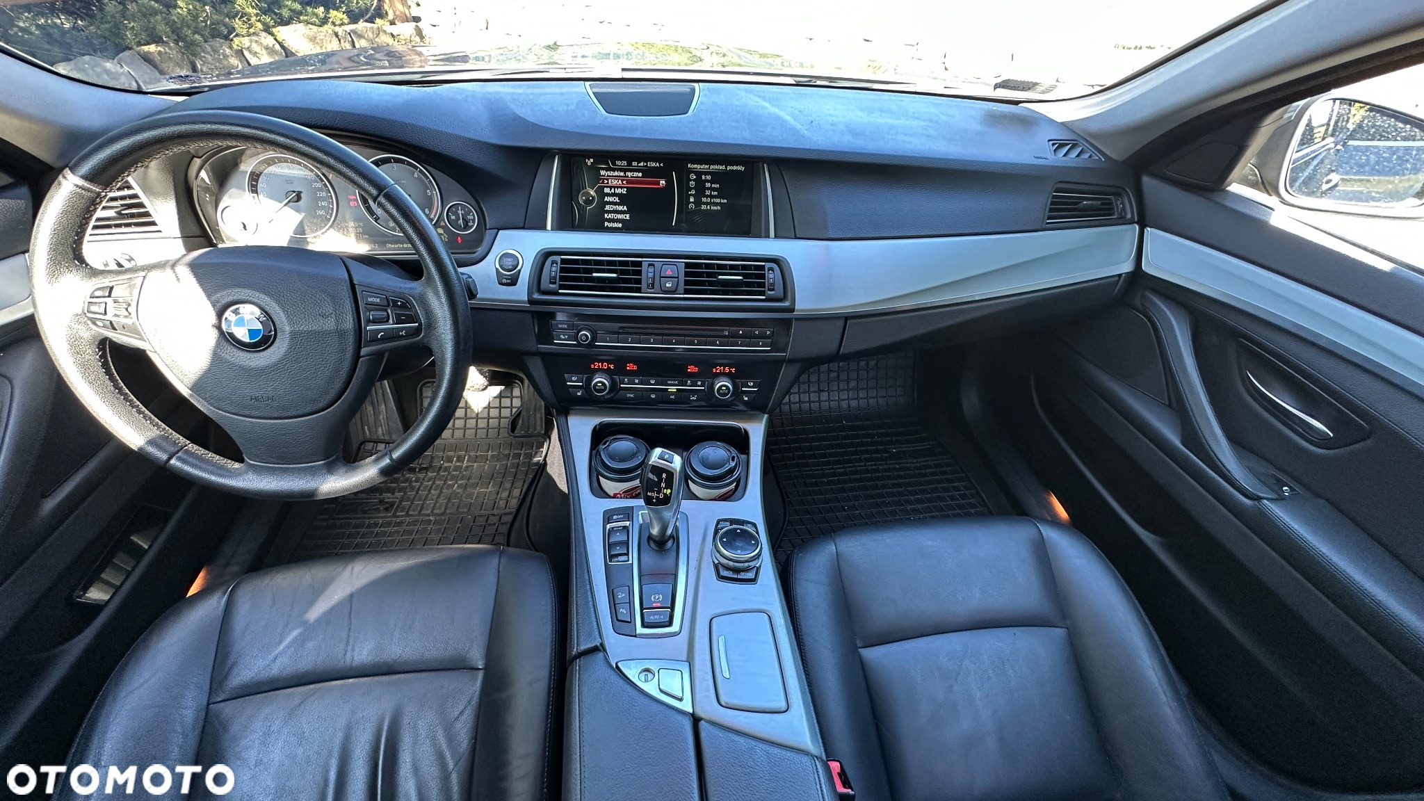 BMW Seria 5 520d xDrive Luxury Line - 32