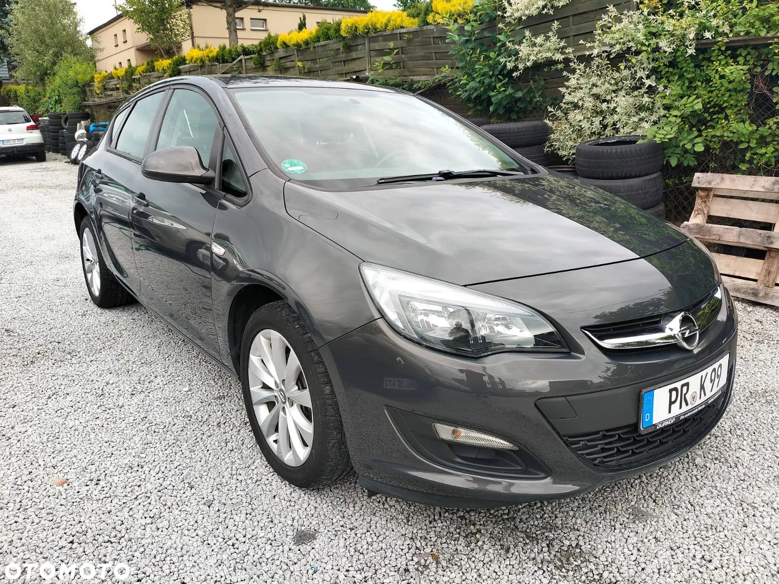 Opel Astra GTC 1.4 Turbo - 4