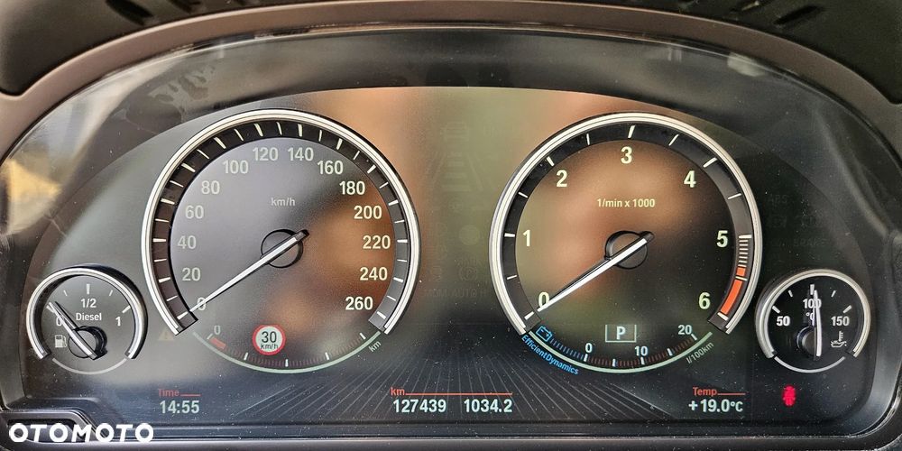 BMW Seria 5 525d Touring Luxury Line - 14