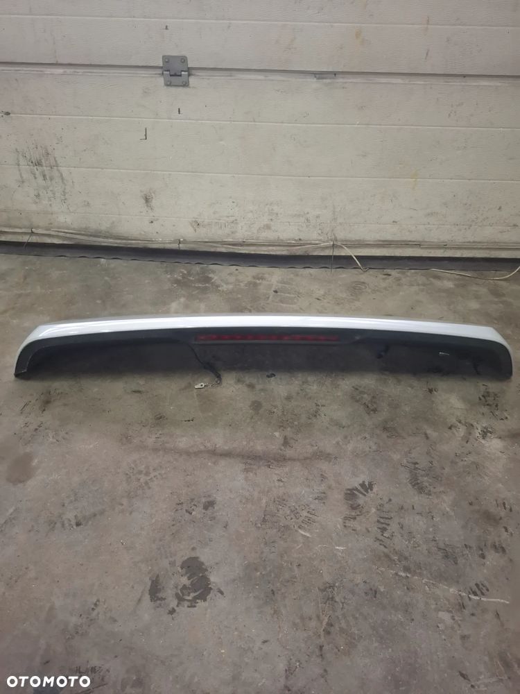 VOLVO XC40 Spojler klapy bagażnika spoiler lotka 39799183 - 1