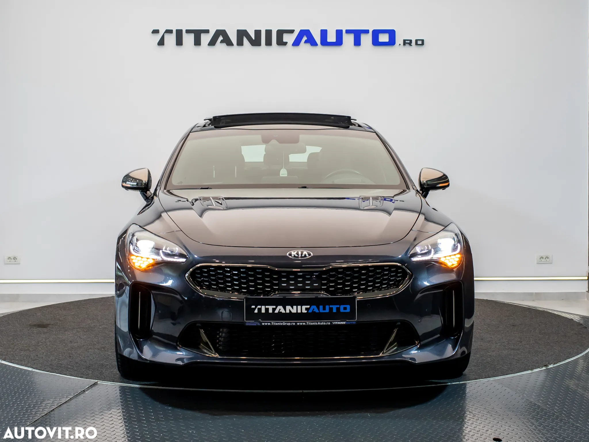 Kia Stinger 3.3 T-GDI AWD GT - 6