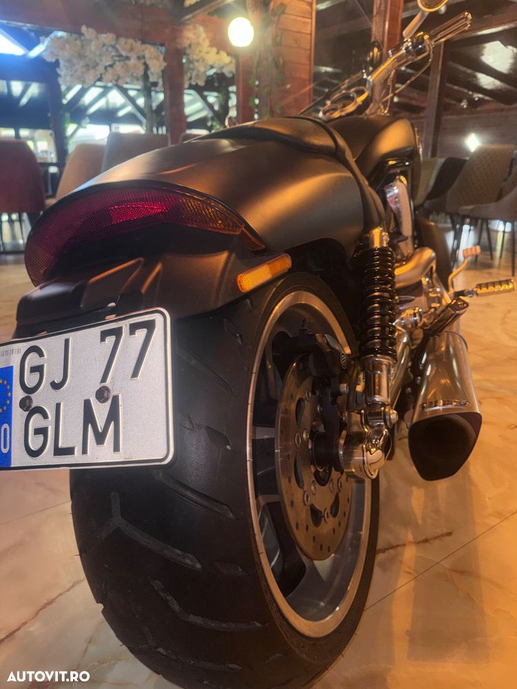 Harley-Davidson V-Rod Muscle - 14