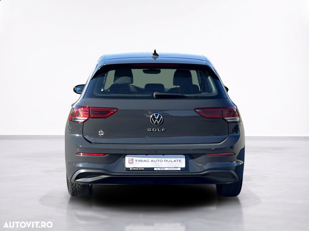 Volkswagen Golf - 5
