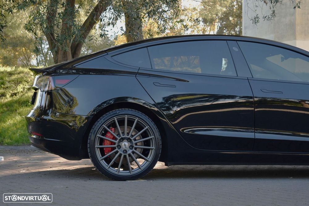 Tesla Model 3 Long Range AWD Dual Motor - 18