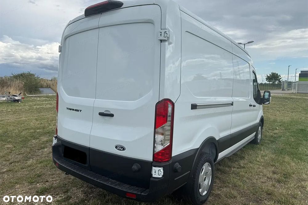 Ford Transit 350 L3H2 Trend 2.0 130KM - 6