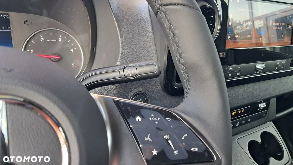 Mercedes-Benz Sprinter 319 CDI Furgon PRO L3H2 4x4 - 28