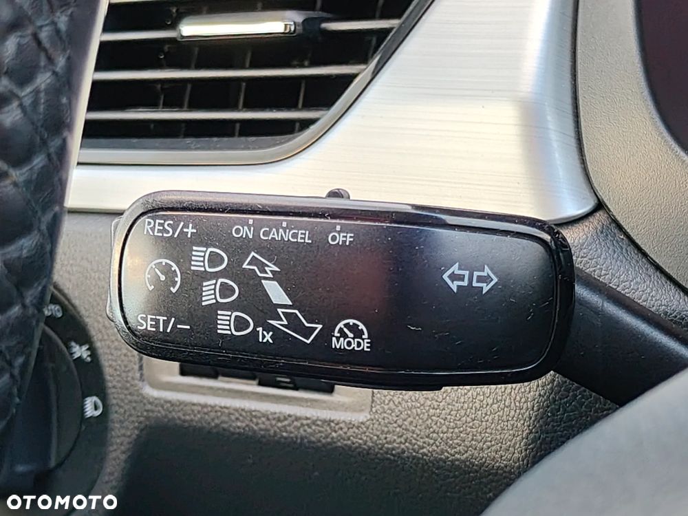 Skoda RAPID - 32