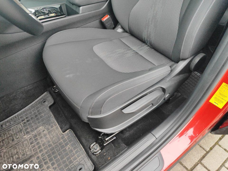Kia Sportage - 12