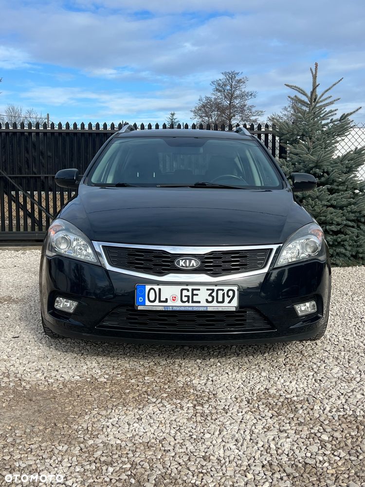 Kia Ceed 1.4 CVVT LX Basis - 2