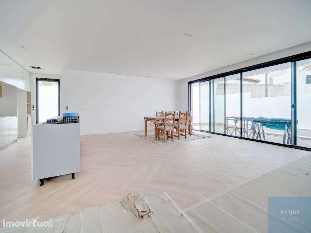 Moradia T4 Isolada com Piscina e Garagem em Murches - Grande imagem: 2/32
