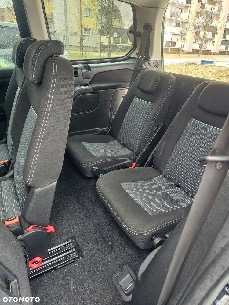 Ford Galaxy 2.0 TDCi Trend MPS6 - 12