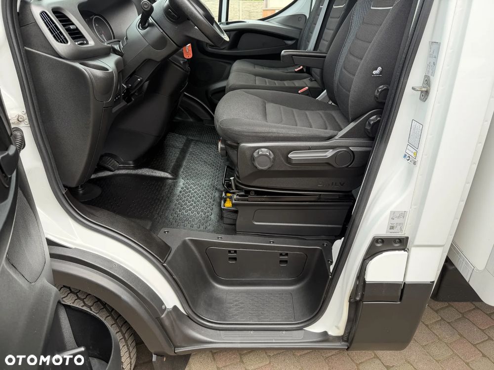 Iveco Daily 3,0 Chłodnia Mroźnia Winda - 27