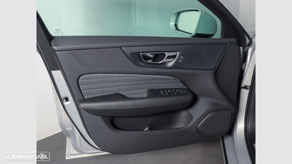 Volvo V60 2.0 T6 AWD TE Core - 19