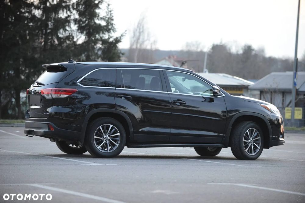 Toyota Highlander - 9