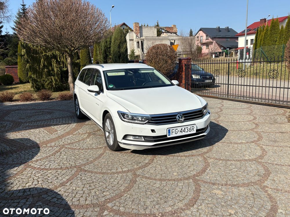 Volkswagen Passat 2.0 TDI BMT Comfortline DSG - 2