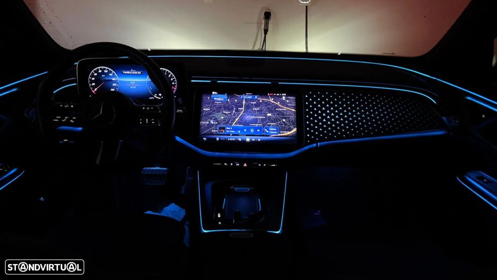 Mercedes-Benz E 300 de AMG Line - 3